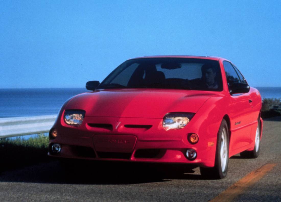 pontiac-sunfire-front