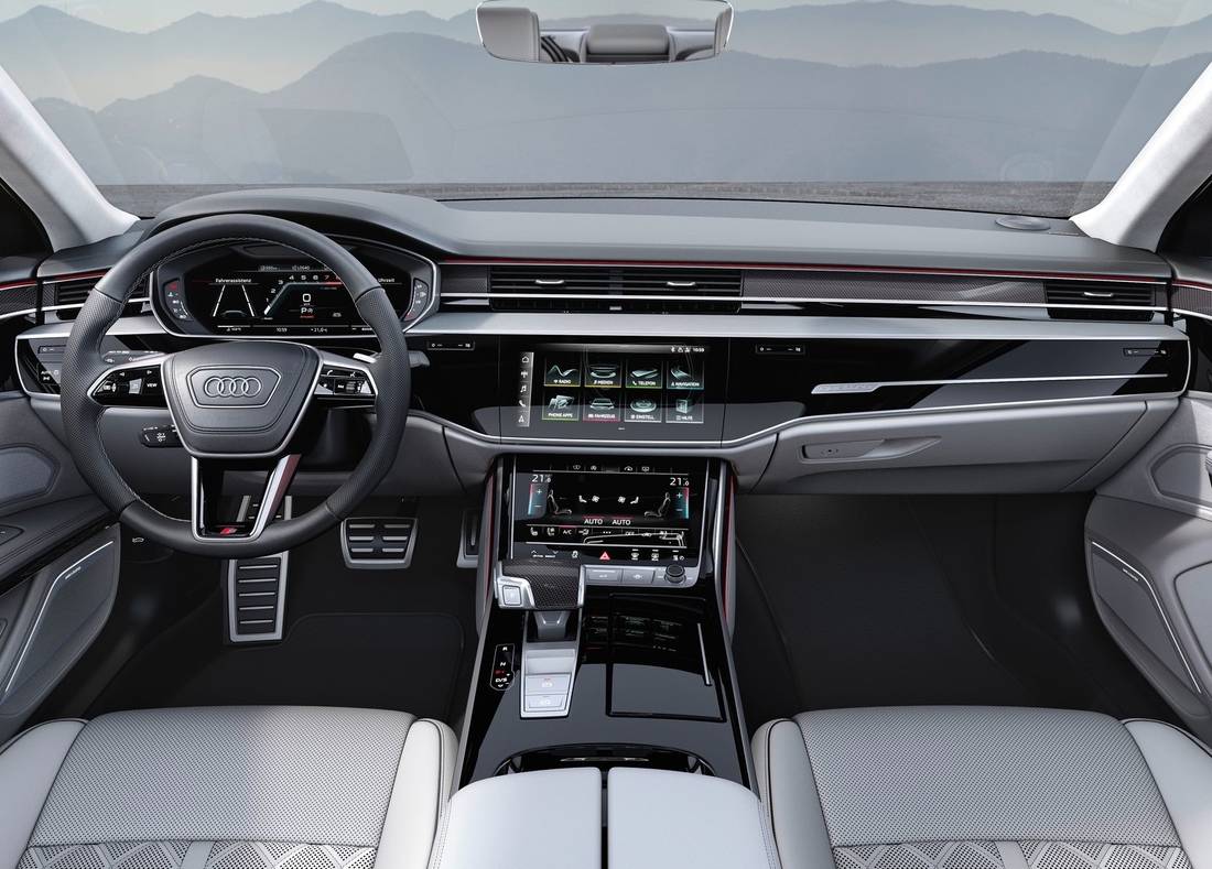 Audi-S8-Interior