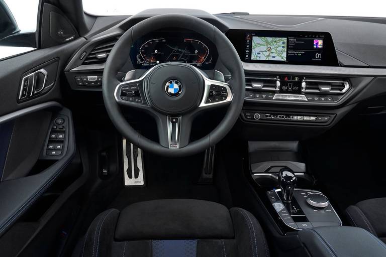 BMW-2er-Gran-Coupe-Interior