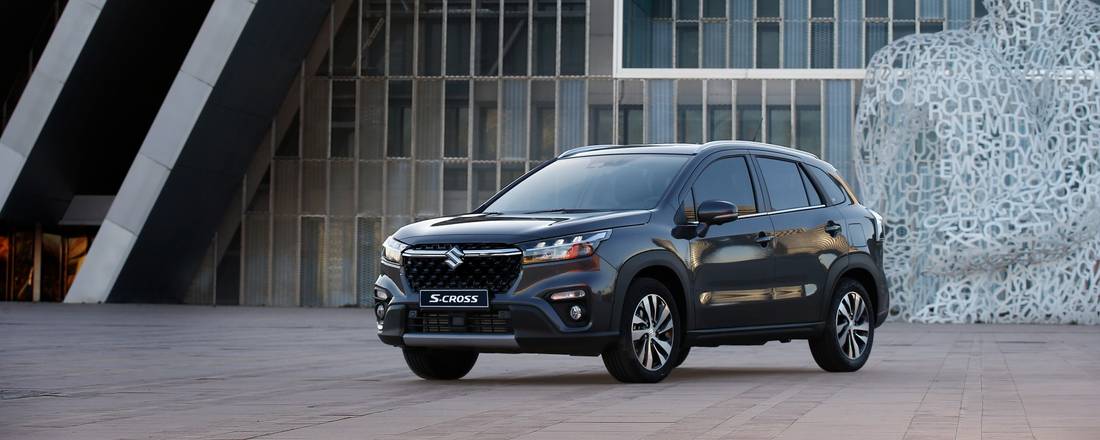 Suzuki annuncia l’ingresso in gamma di S-CROSS HYBRID 1