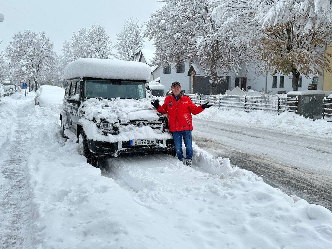 G-Klasse im Winter mit Bögel