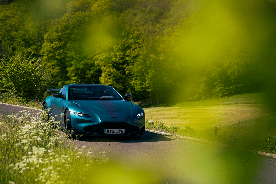 Aston Martin Vantage F1 Edition front