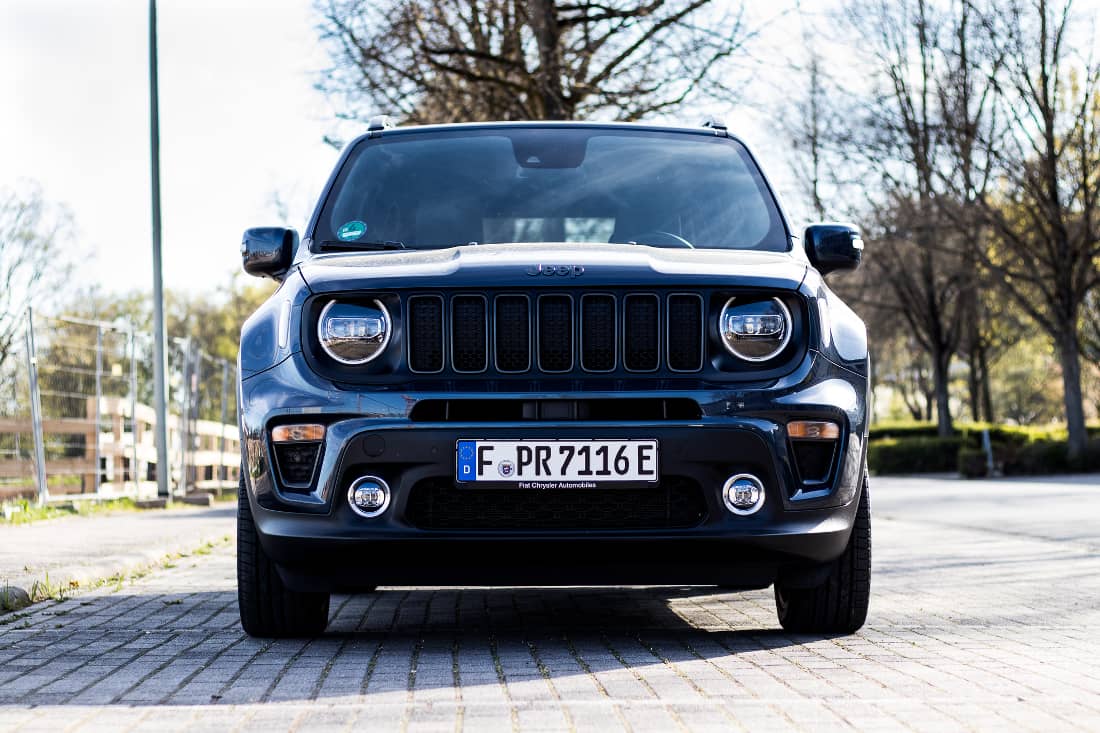 Jeep Renegade PHEV Front 2