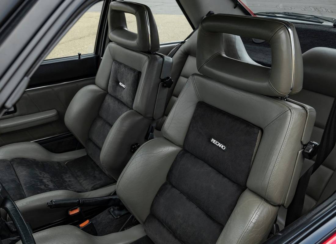 audi-sport-quattro-seats