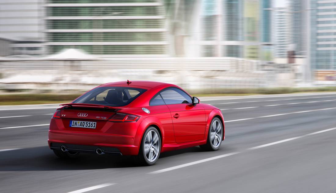 audi-tt-coupe-red-back