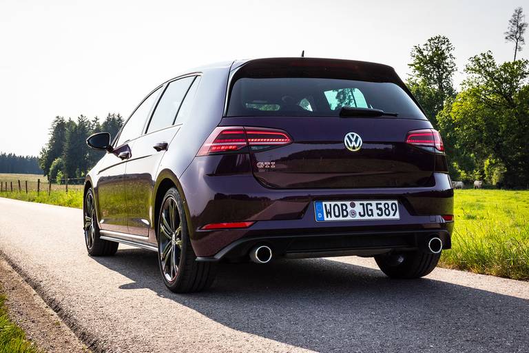 Volkswagen-Golf-GTI-Performance-Heck