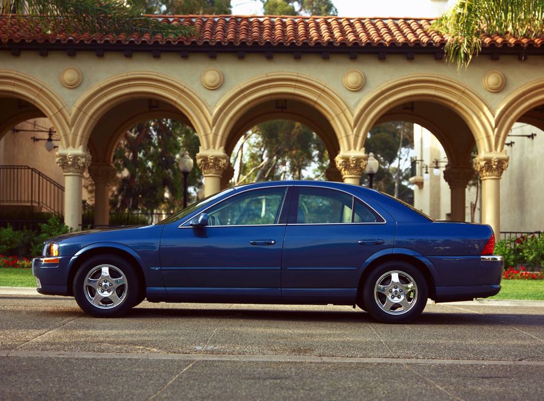 lincoln-ls-side