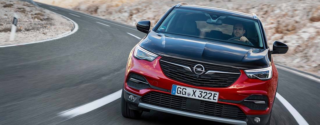 opel-grandland-x-hybrid4-front