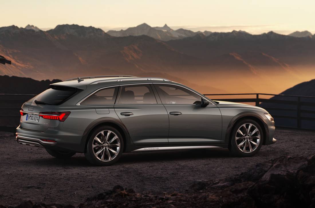 audi-a6-allroad-quattro-side