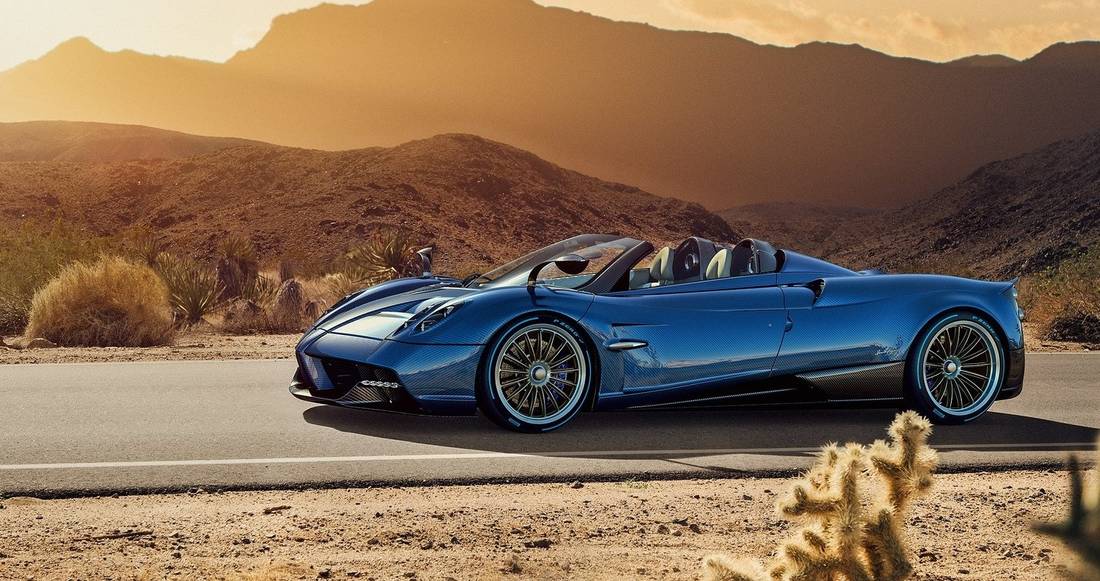 pagani-huayra-roadster-side