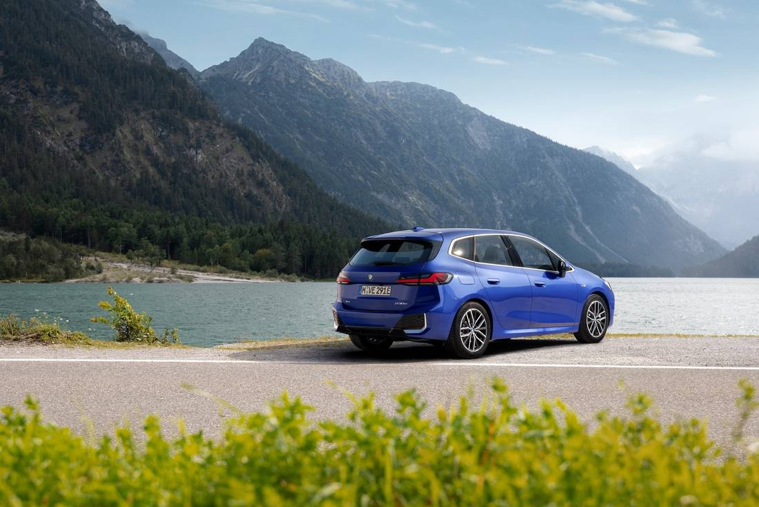 BMW-2er-Active-Tourer-Back