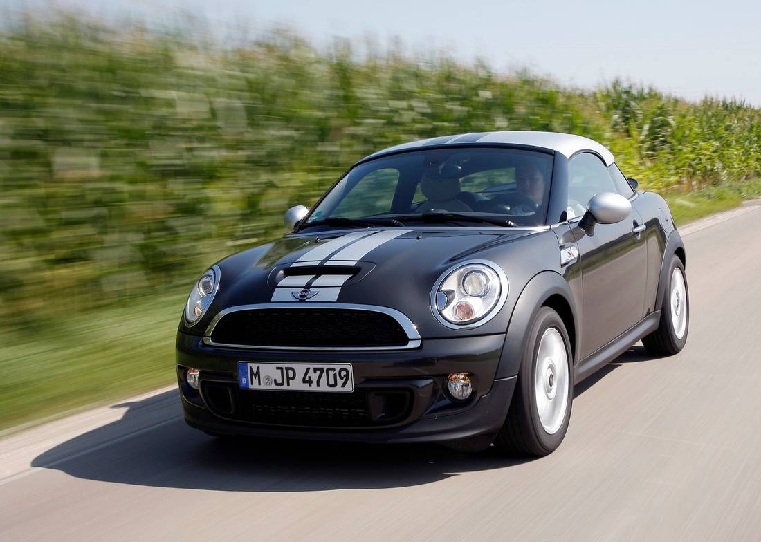 mini-coupe-black-front