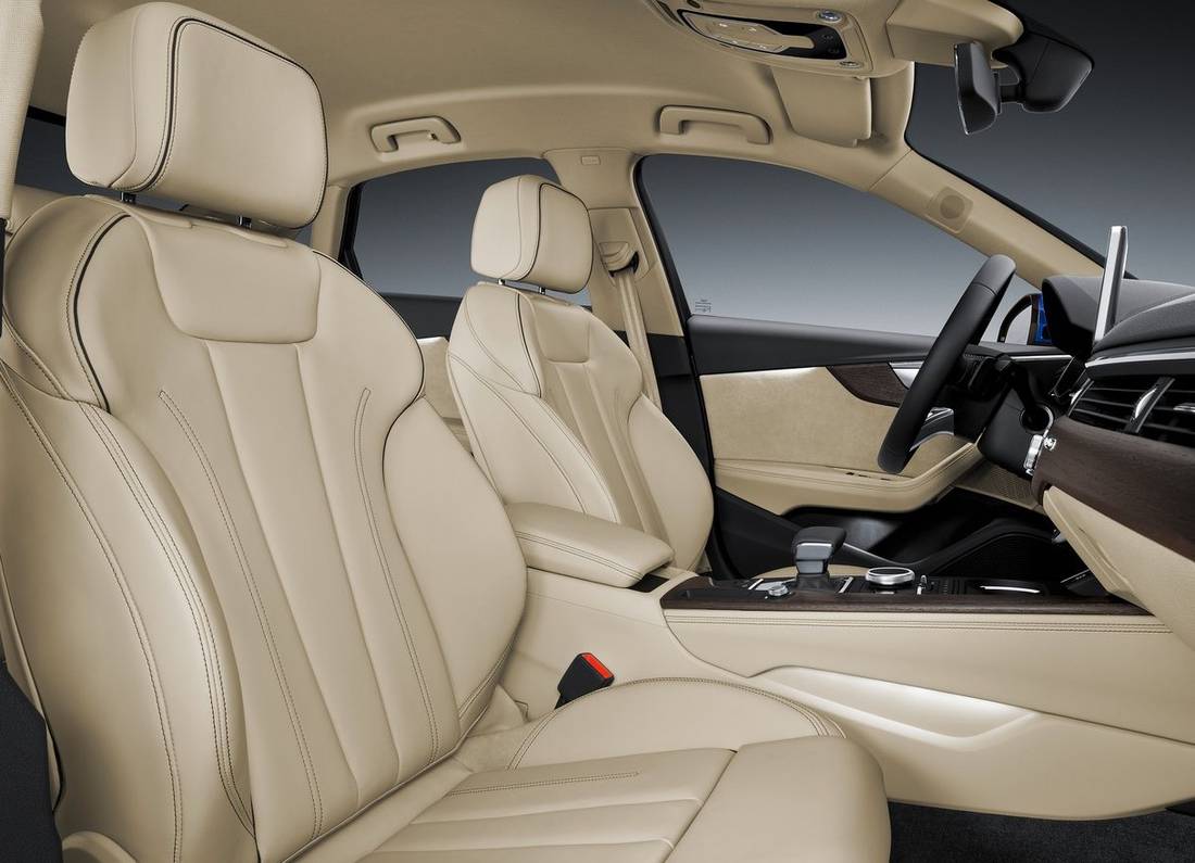 Audi-A4-B8-Seating