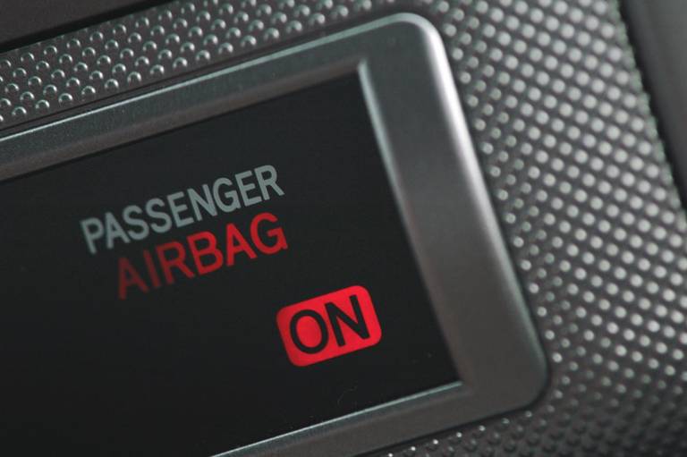 Airbag display in the car