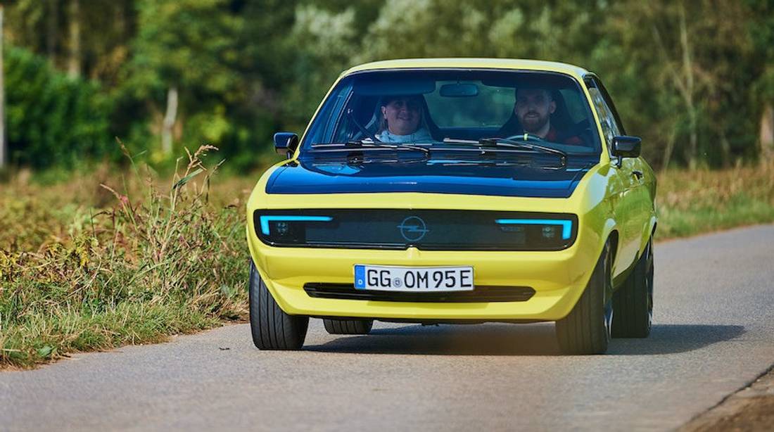 opel-manta-front