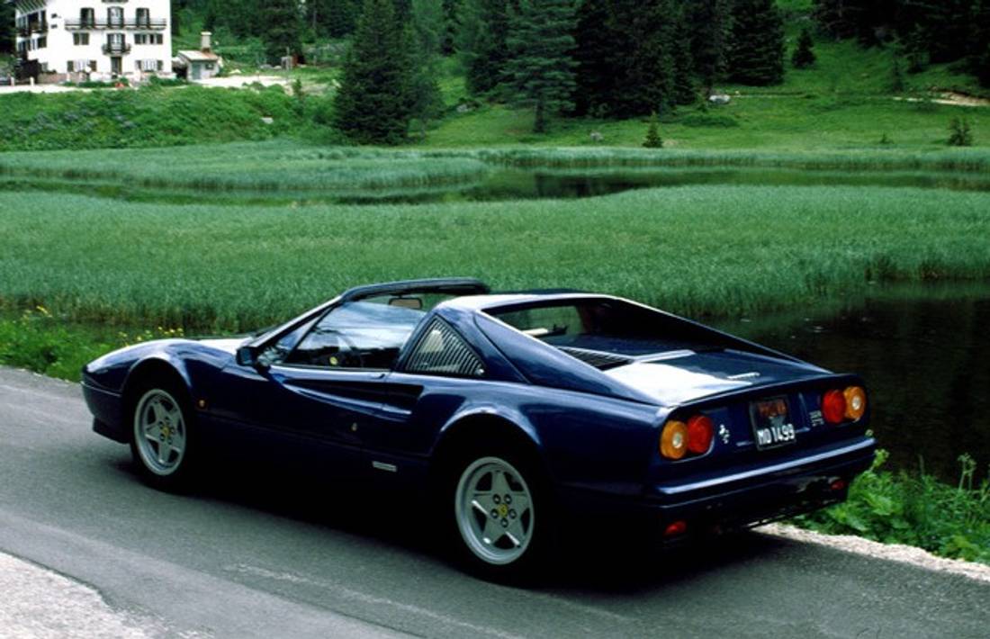 ferrari-328-back