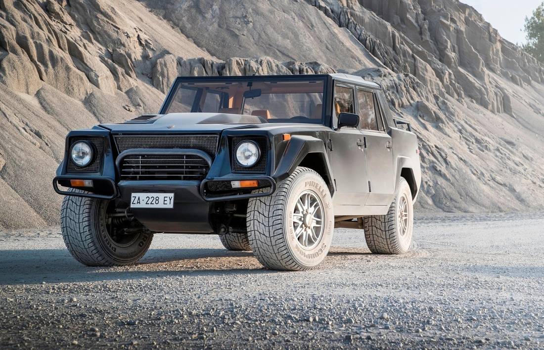 lamborghini-lm-front