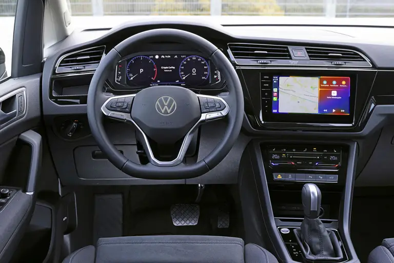 Volkswagen VW Touran 2023: Einer der letzten Vans auf dem