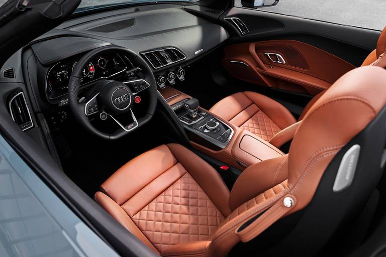 Audi-R8-RWD-V10-Performance-2022-Seats