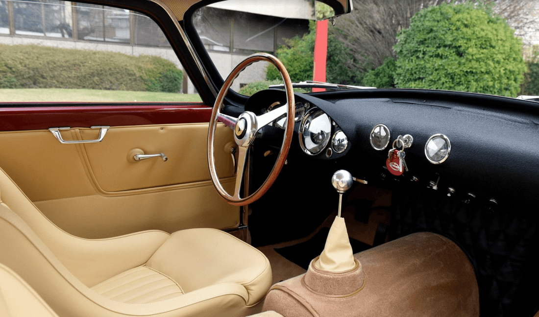 ferrari-250-interior