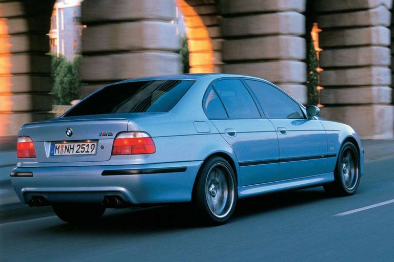 BMW-M5-2001