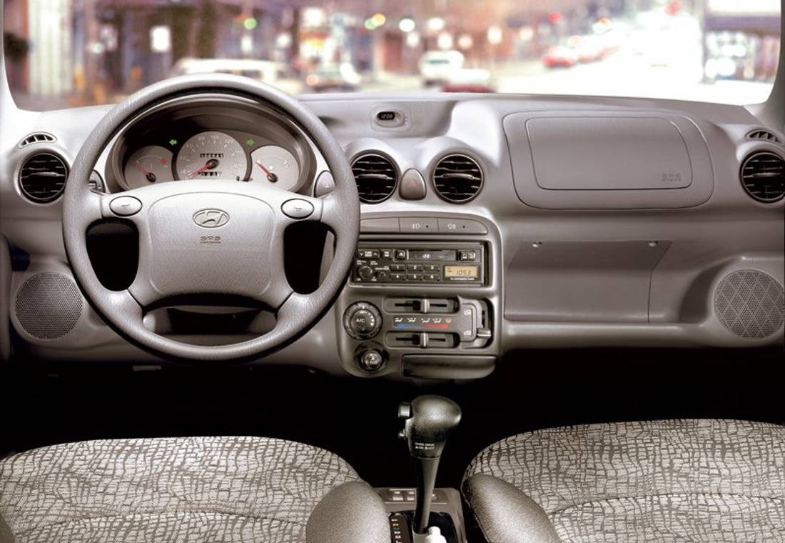 hyundai-atos-interior