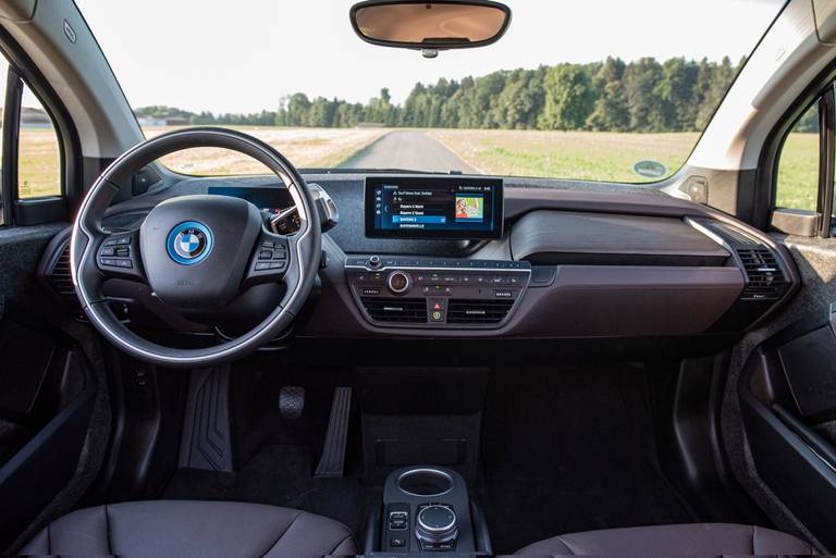 BMW i3 (120 Ah) (11/18 - 03/22): Technische Daten, Bilder, Preise