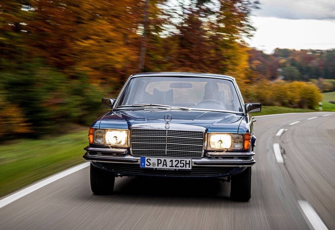 Mercedes-Benz-350_SE_W116
