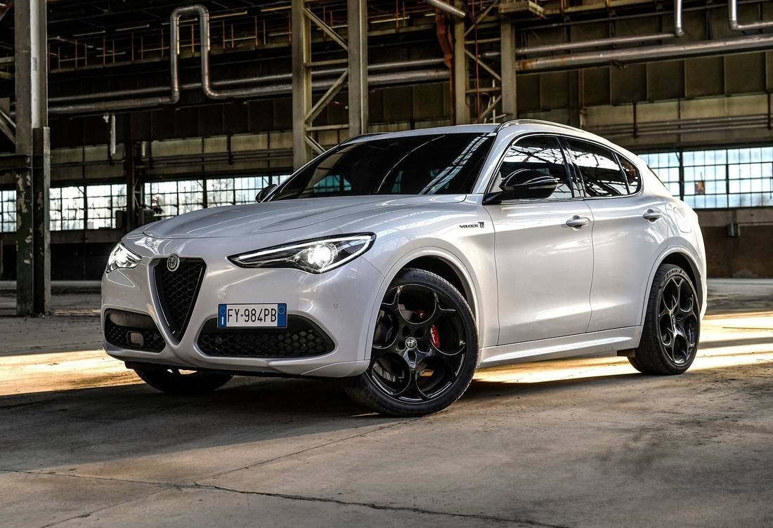 alfa-romeo-stelvio-veloce