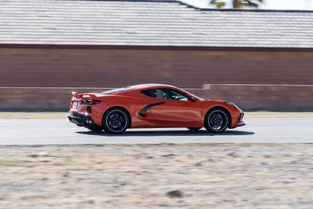 chevrolet-corvette-c8-stingray-side