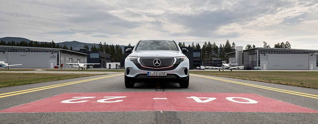 mercedes-benz-eqc-front