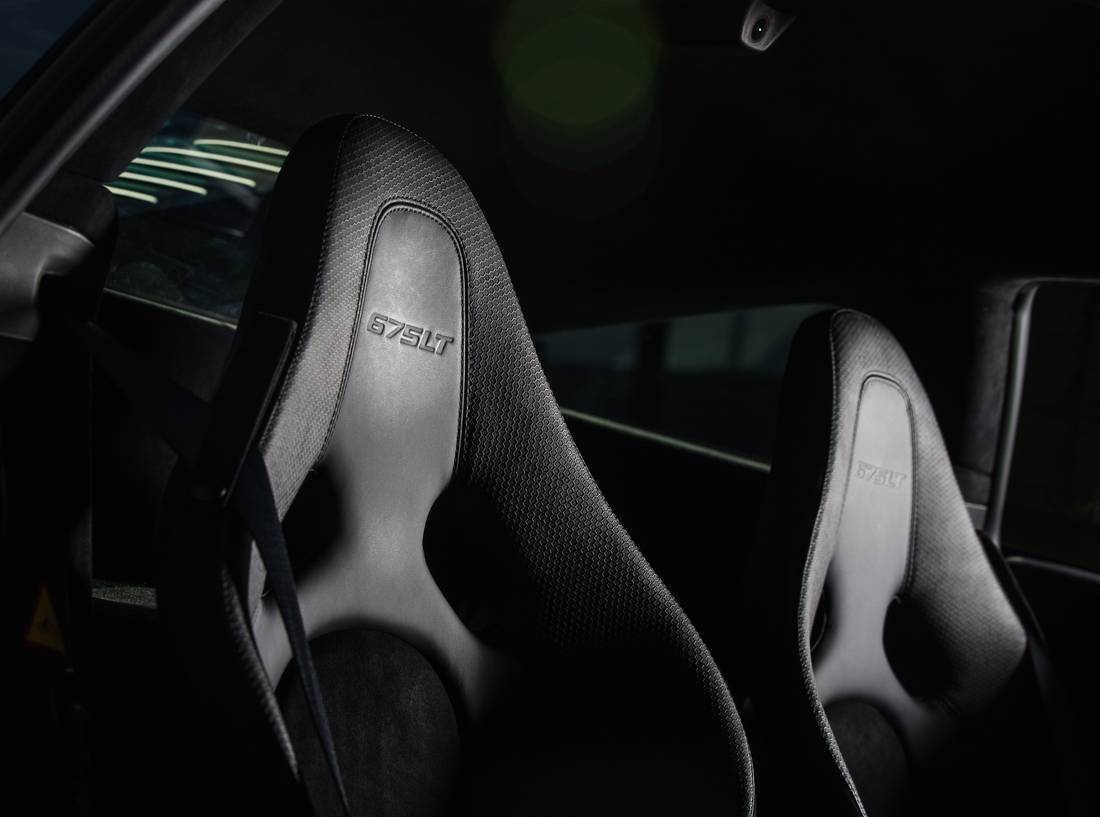 mclaren-675lt-seats