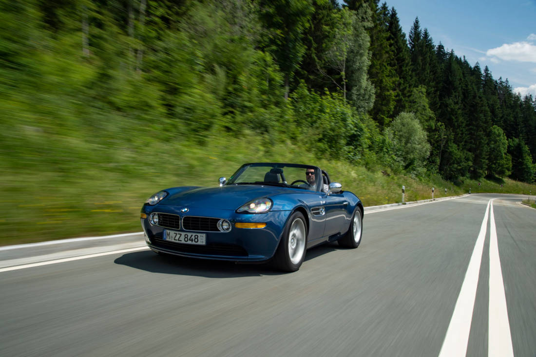 BMW-Z8-Hero2