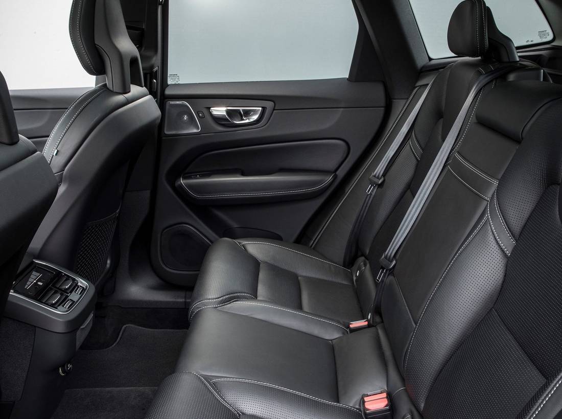 volvo-xc60-seats