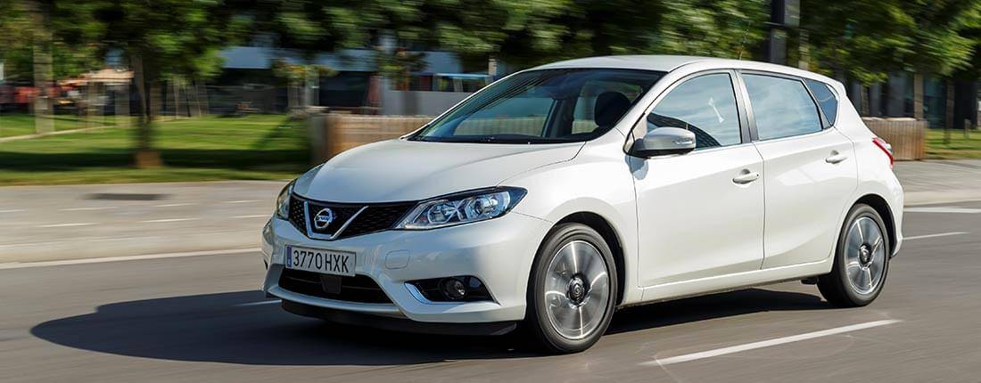 Nissan Micra K11 3-Türig (3) Antenne mit Antennenfuß und Kabel gebraucht