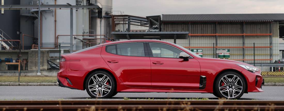 kia-stinger-gt-l-02