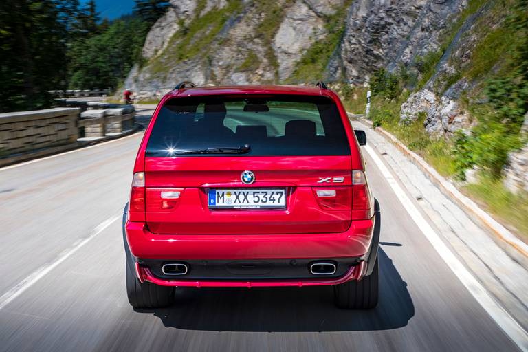 BMW-X5-E53-Rear