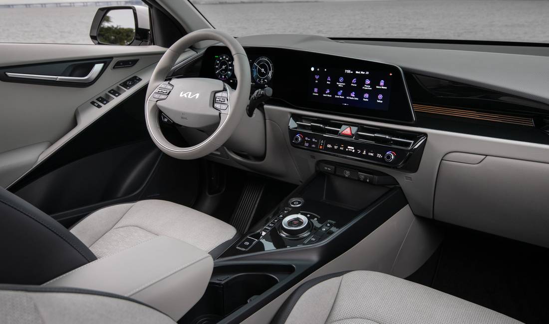 kia-niro-ev-2023-interieur