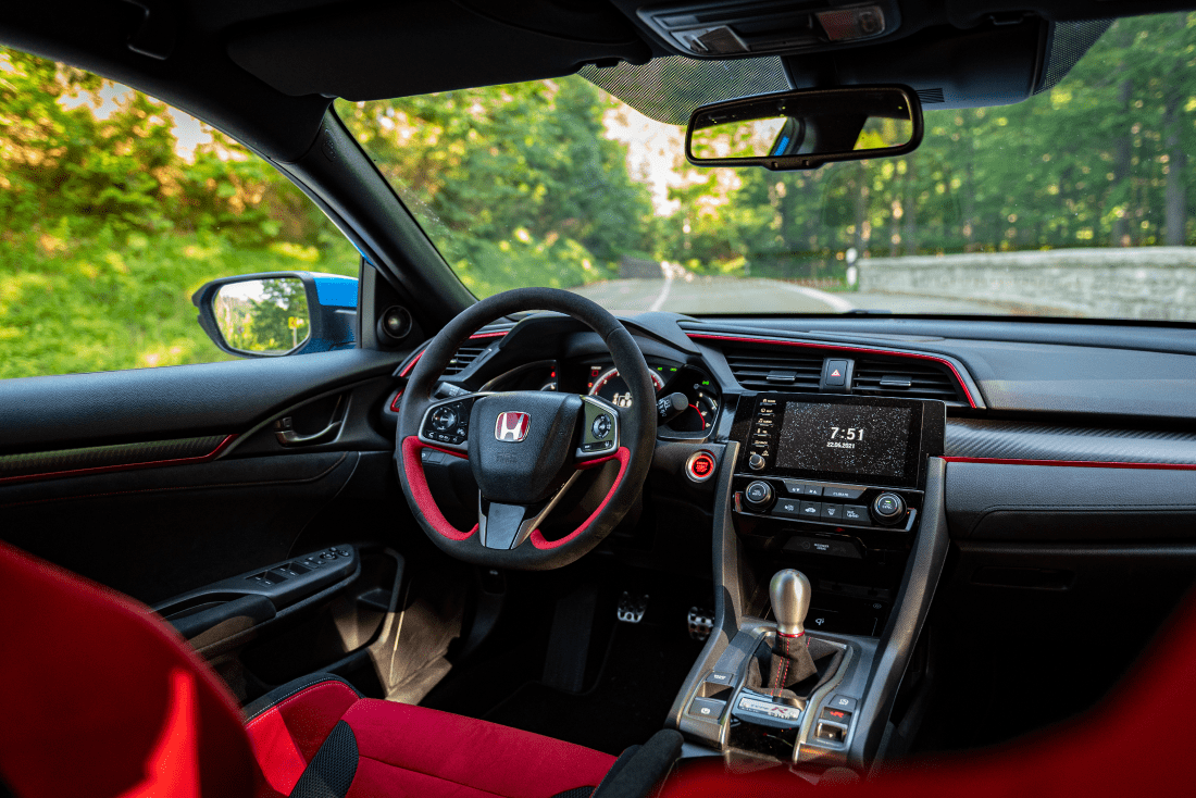 Honda-Civic-Type-R-2021-Cockpit