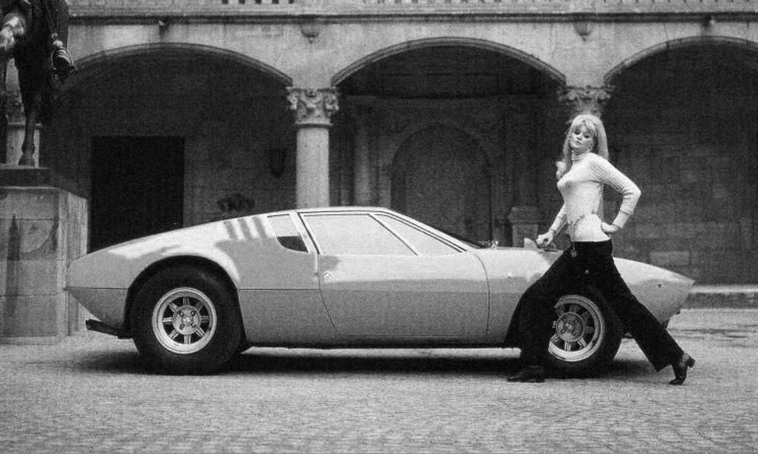 de-tomaso-mangusta-side