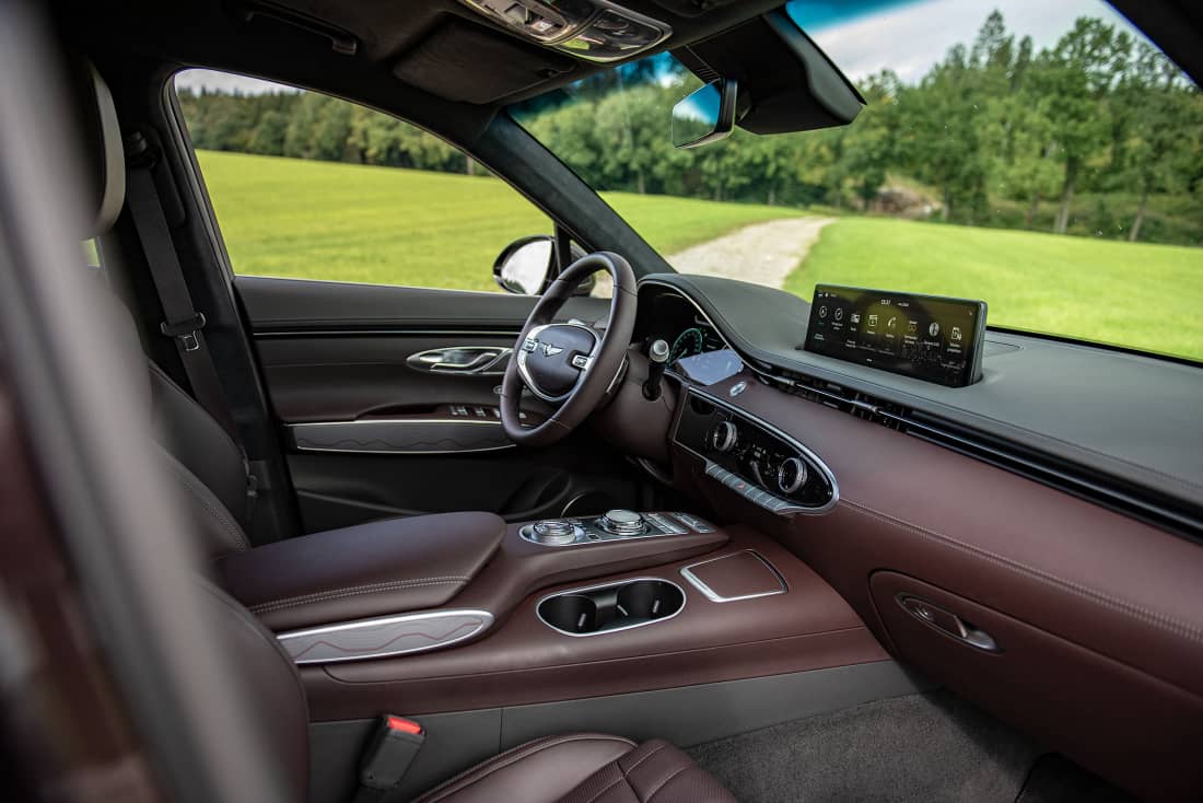 Genesis GV70 interior