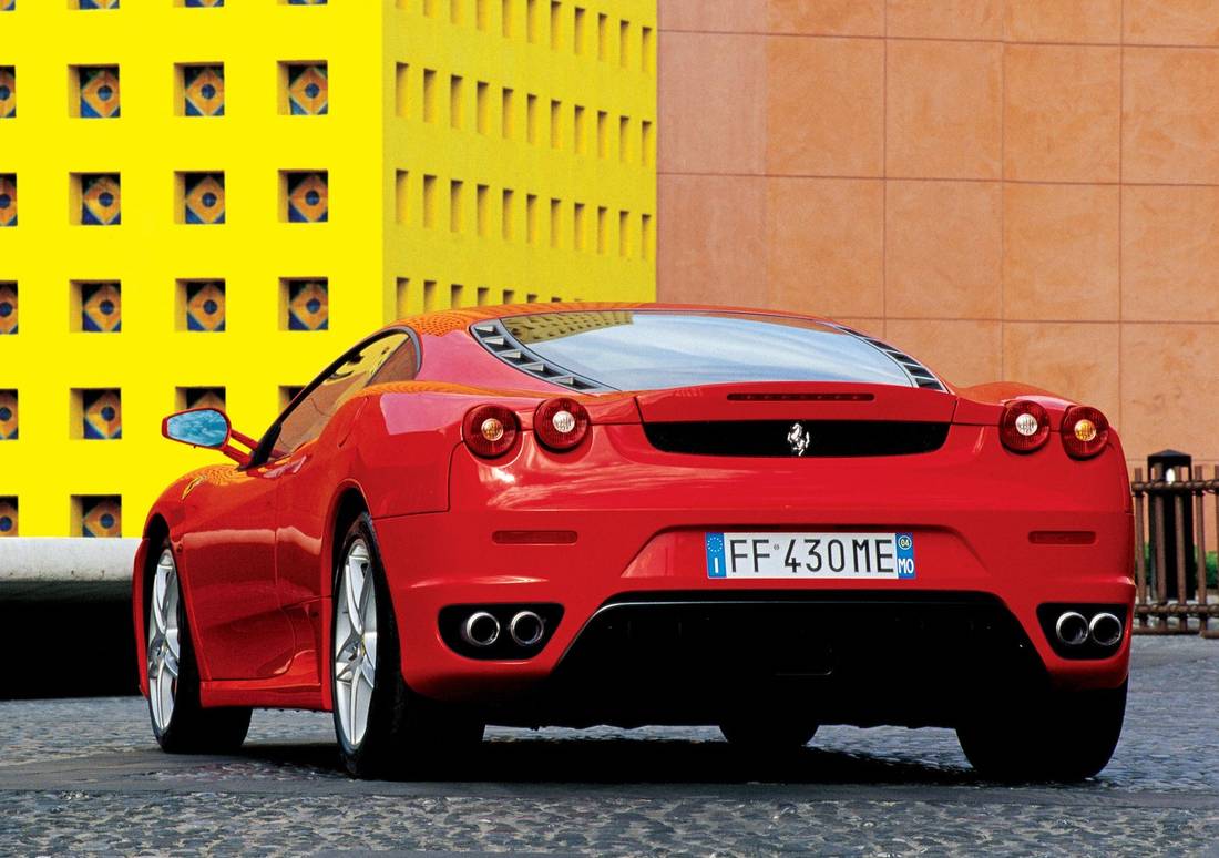 ferrari-f430-back