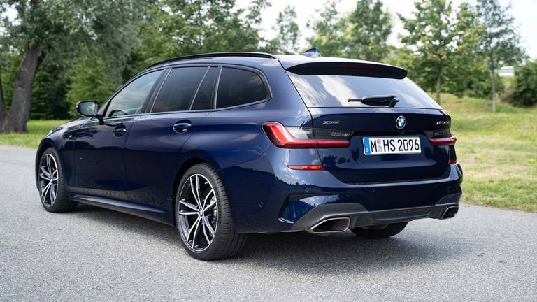 2021 BMW M340d xDrive Touring-0002