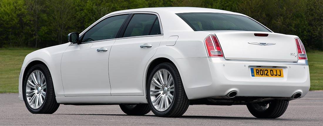 Chrysler 300C Back