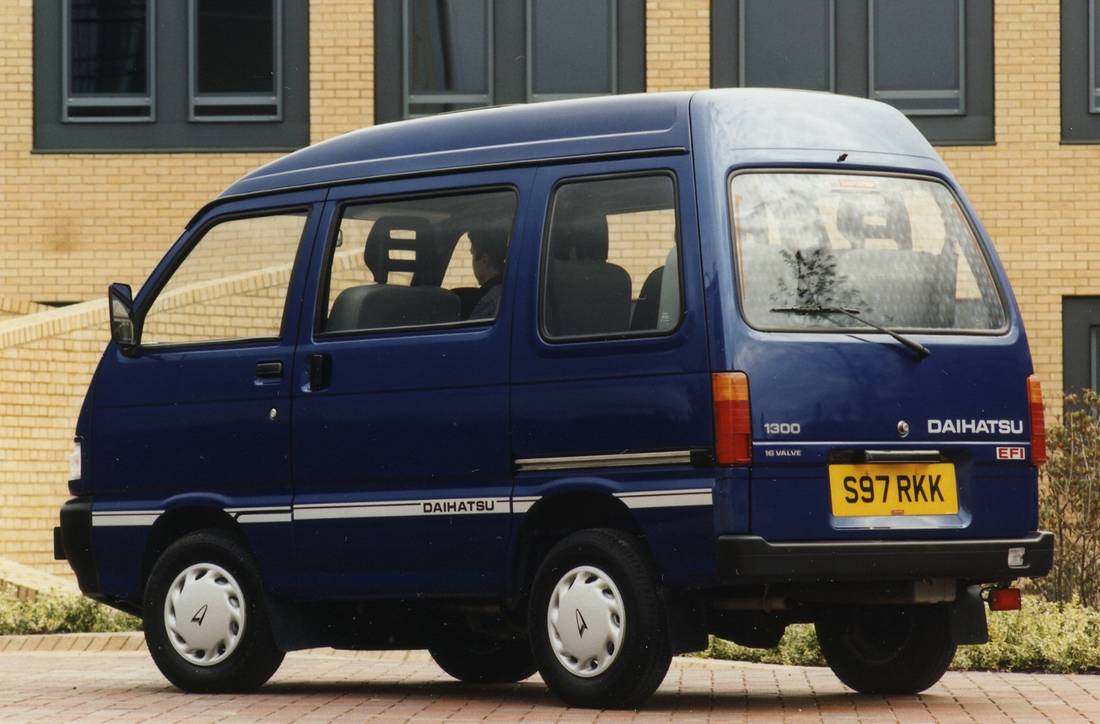 daihatsu-hijet-back