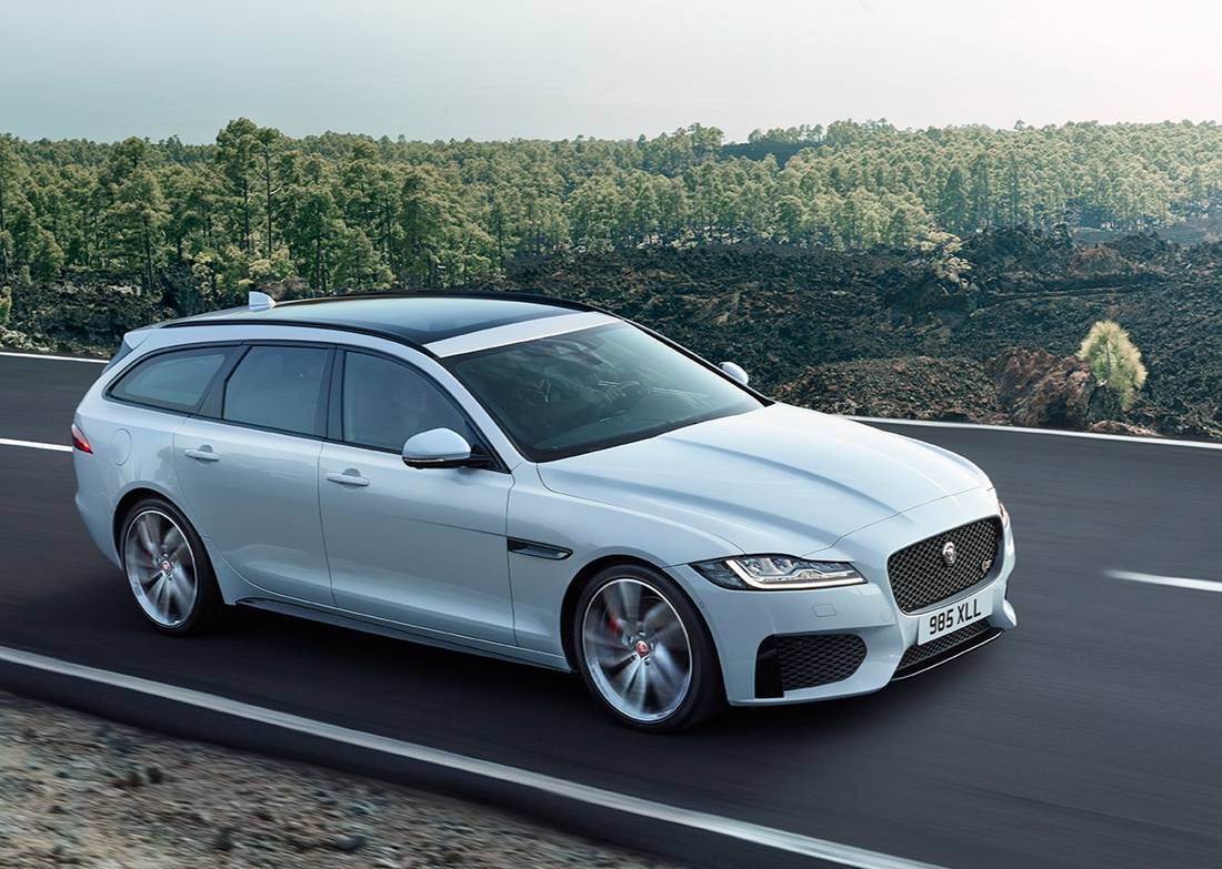 jaguar-xf-sportbrake-white-side