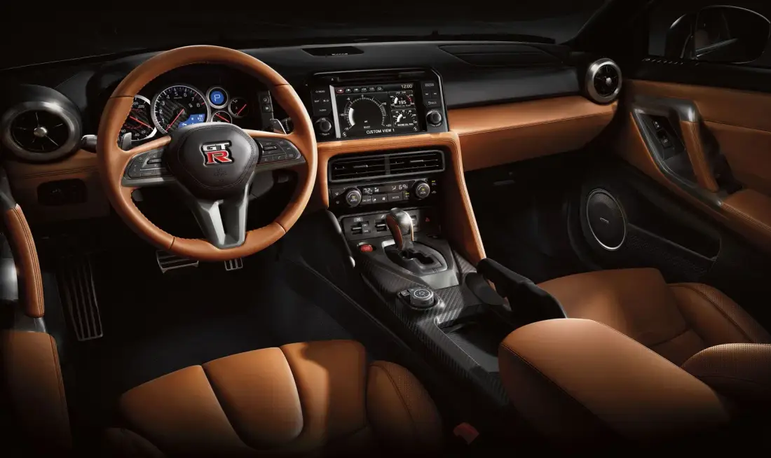 nissan-gt-r-interior