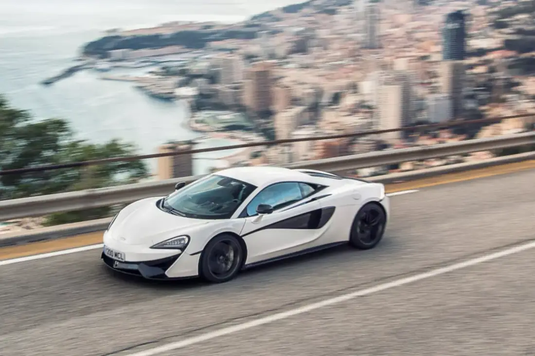 mclaren-540c-side