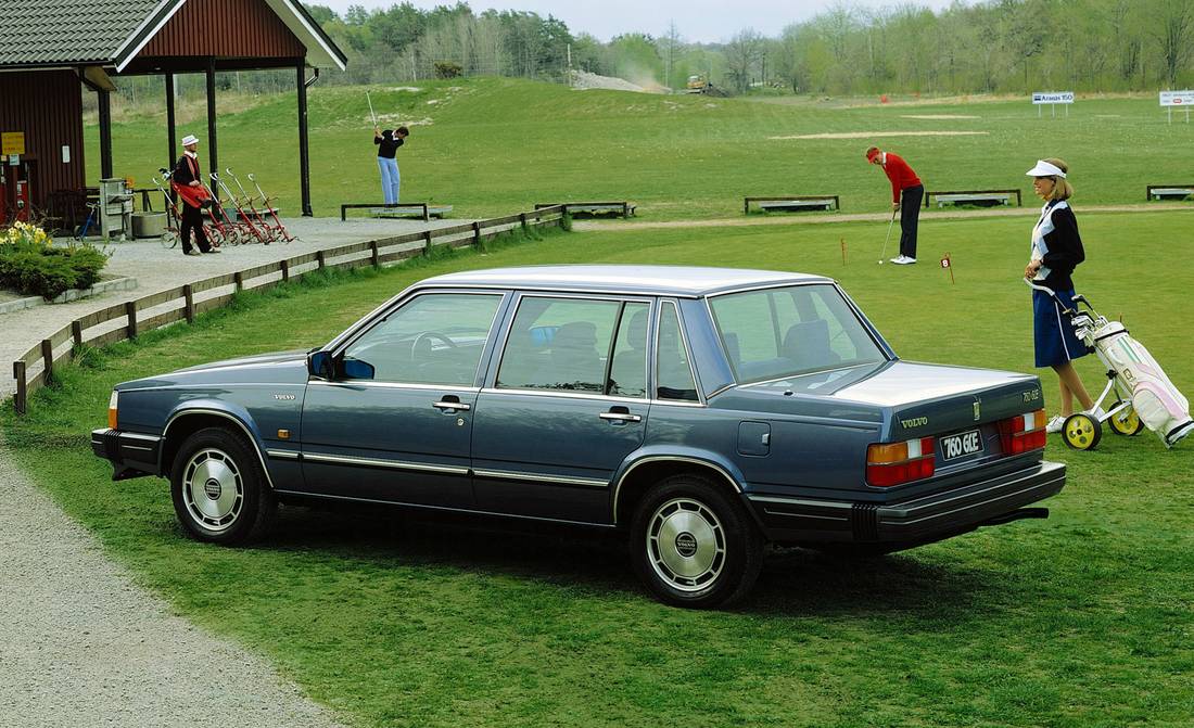 volvo-760-back