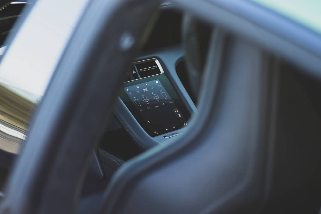 Porsche Taycan Turbo S Interiordetail 2